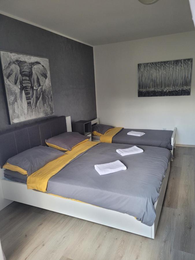 Zale Apartmani Zadar Bagian luar foto